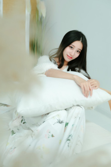 扒开老女毛荫荫的黑森林视频
